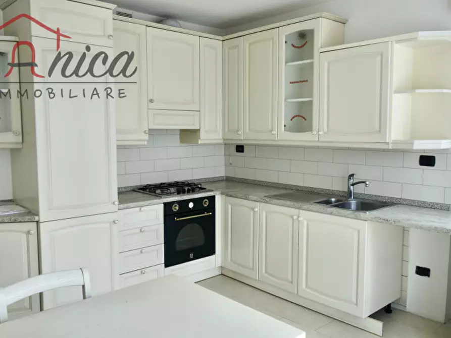 Immagine 9 di Appartamento in affitto  in Via ai Camilastri a Trento