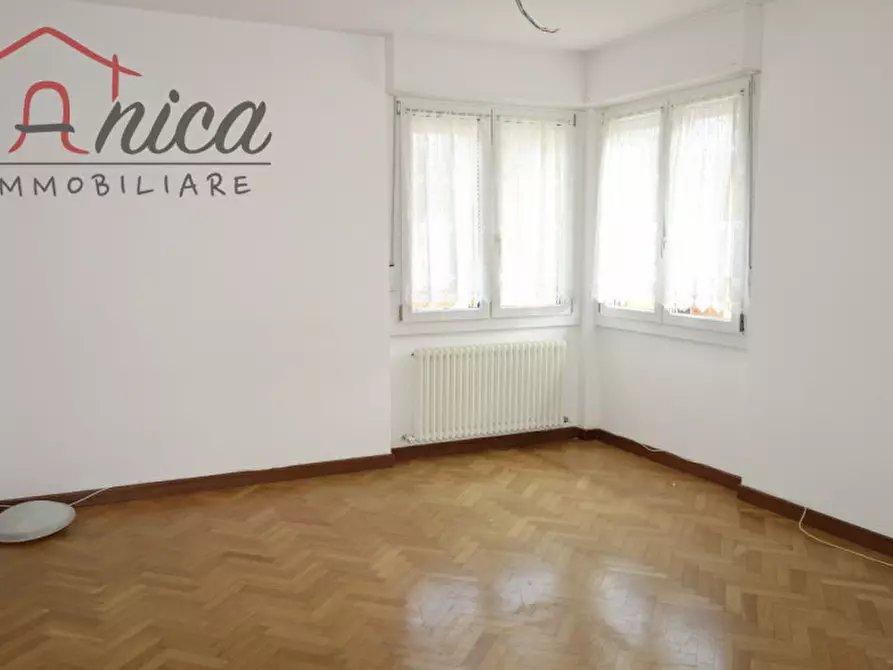 Immagine 22 di Appartamento in affitto  in Via ai Camilastri a Trento