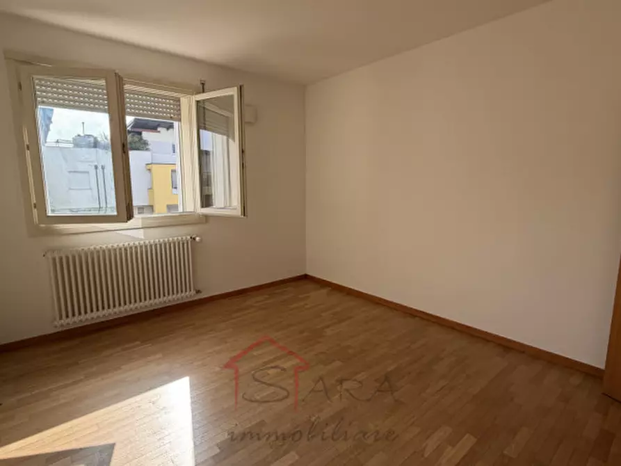 Immagine 30 di Appartamento in vendita  in Via Egidio Forcellini a Padova