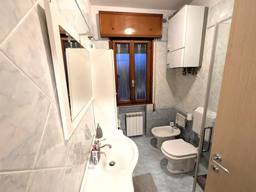 Immagine 9 di Appartamento in vendita  in Via Moniego Centro a Noale