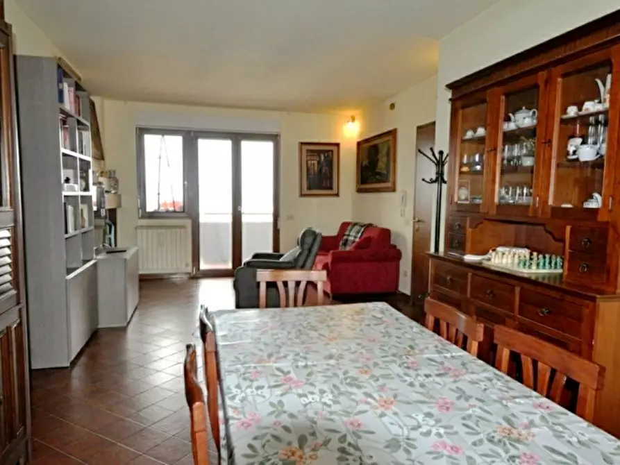 Immagine 1 di Appartamento in vendita  in via della Repubblica a Montevarchi