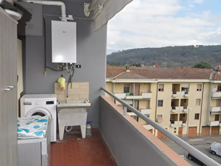 Immagine 16 di Appartamento in vendita  in via della Repubblica a Montevarchi