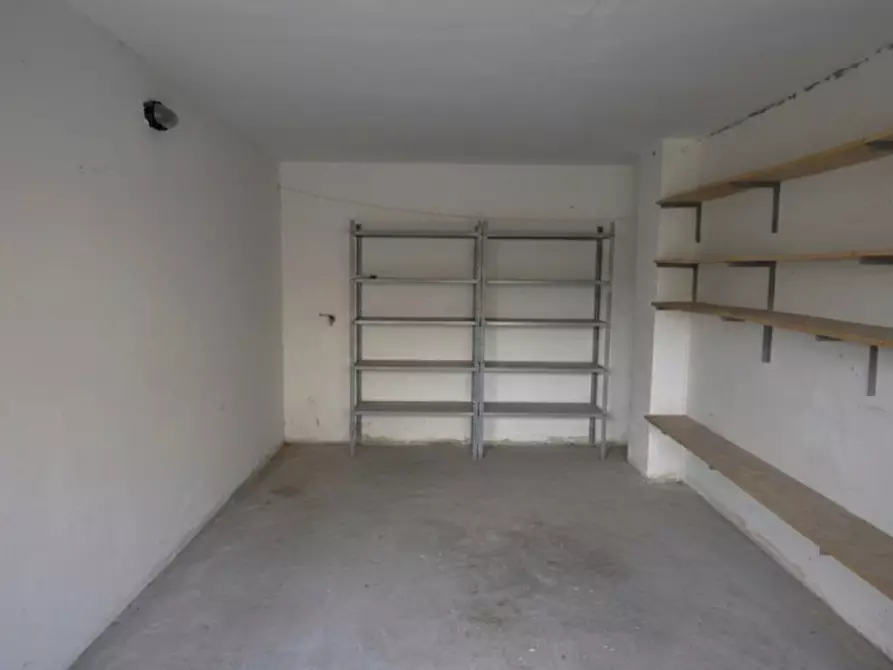 Immagine 17 di Appartamento in vendita  in via della Repubblica a Montevarchi