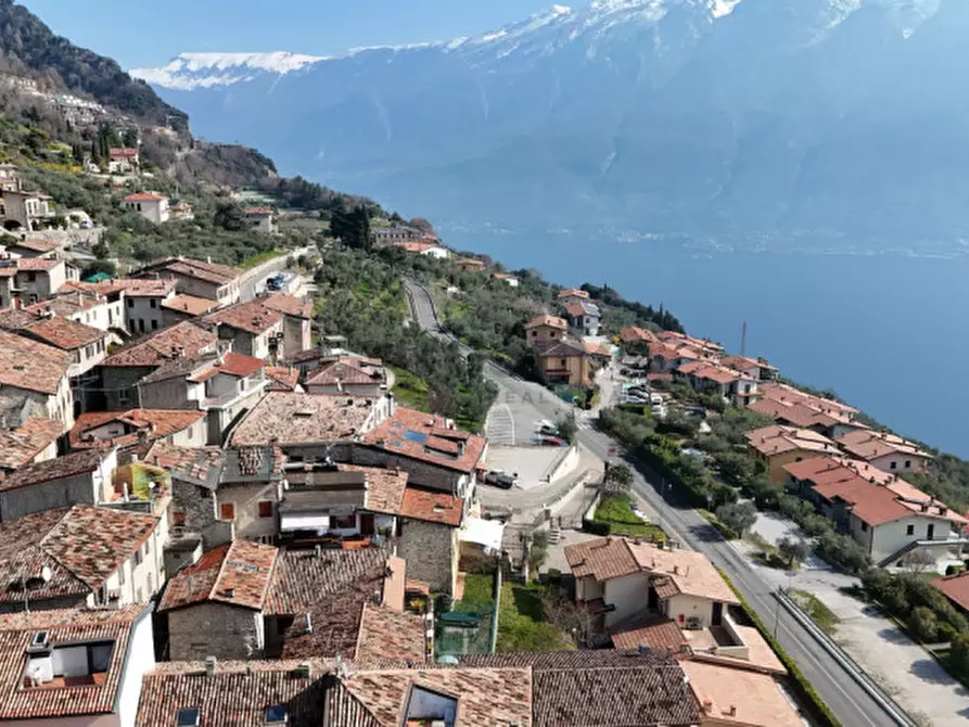 Immagine 1 di Rustico / casale in vendita  in Via Porto a Tignale