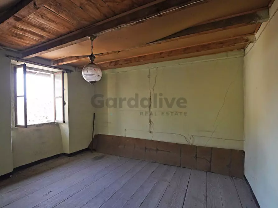 Immagine 18 di Rustico / casale in vendita  in Via Porto a Tignale