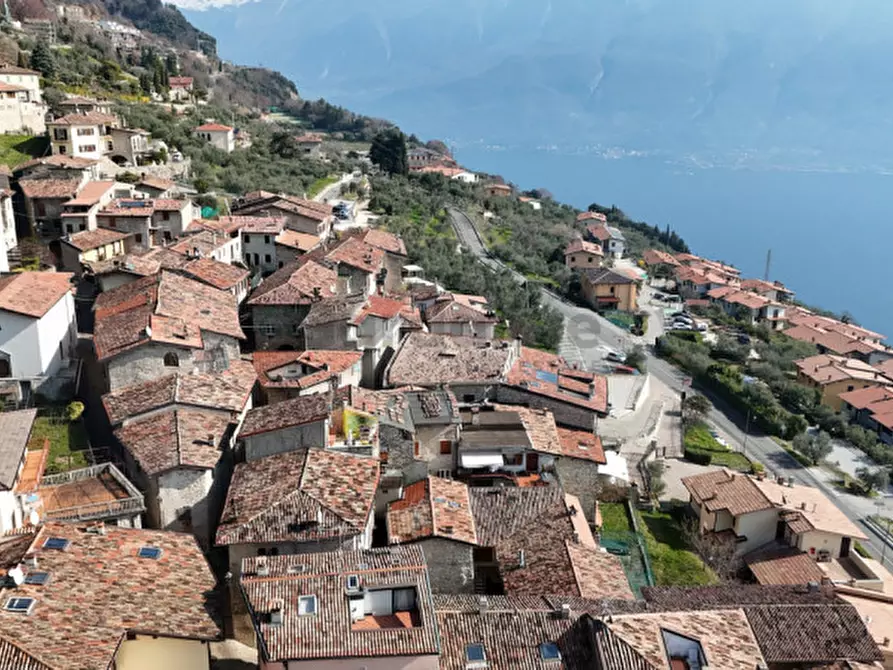 Immagine 23 di Rustico / casale in vendita  in Via Porto a Tignale