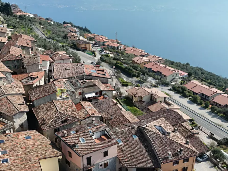 Immagine 25 di Rustico / casale in vendita  in Via Porto a Tignale