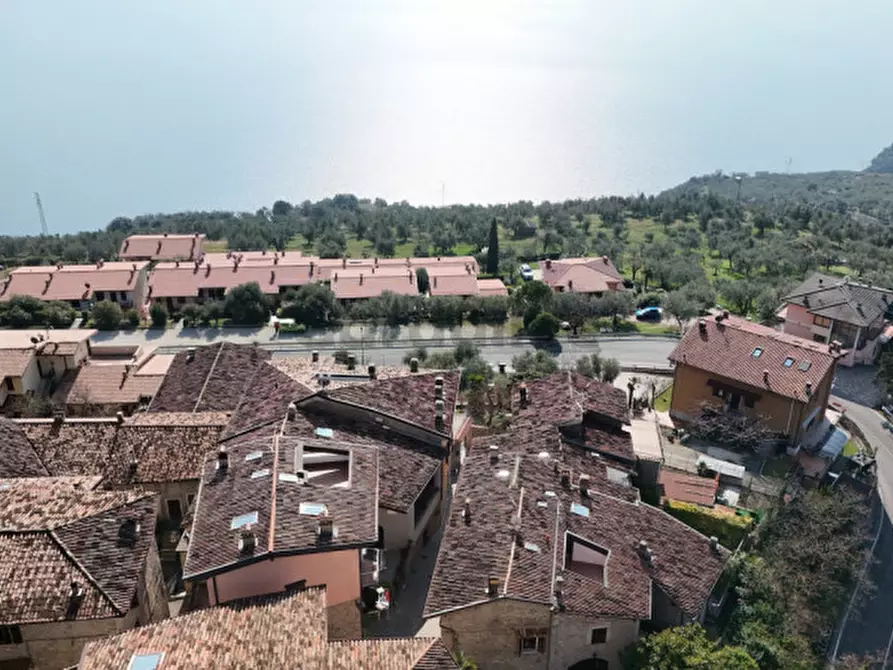 Immagine 27 di Rustico / casale in vendita  in Via Porto a Tignale