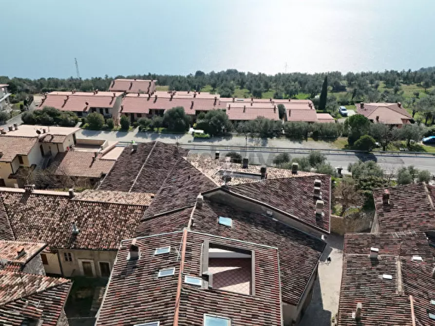 Immagine 29 di Rustico / casale in vendita  in Via Porto a Tignale