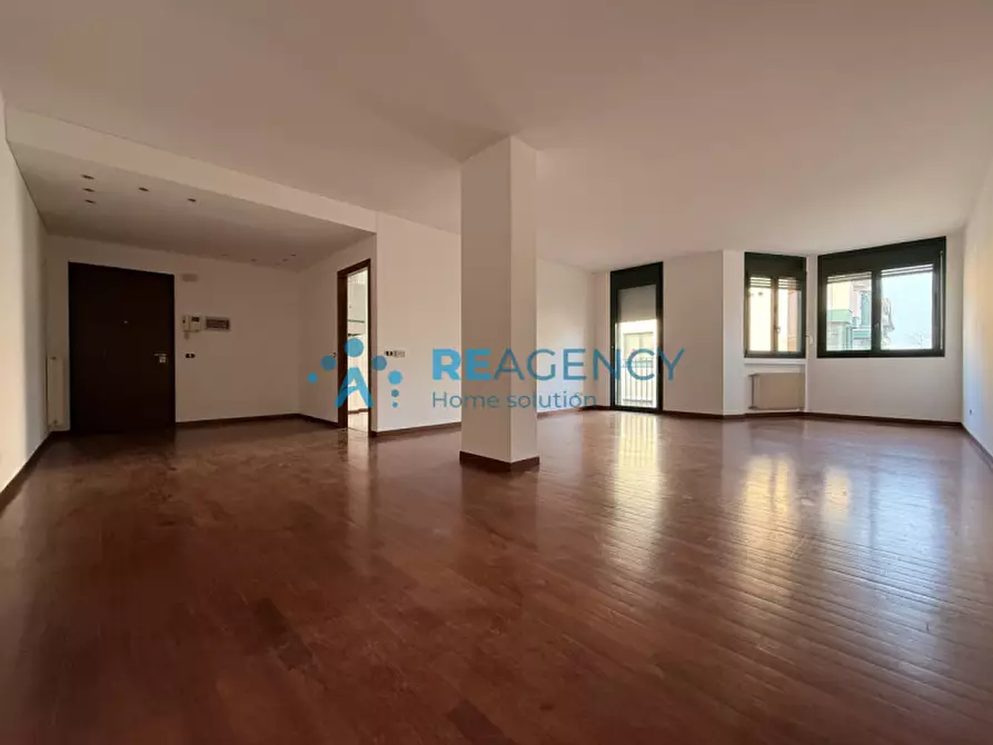 Immagine 8 di Appartamento in vendita  a Creazzo