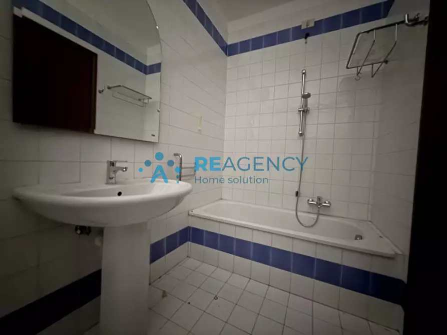 Immagine 17 di Appartamento in vendita  a Creazzo