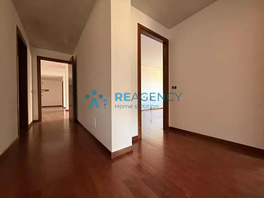 Immagine 27 di Appartamento in vendita  a Creazzo