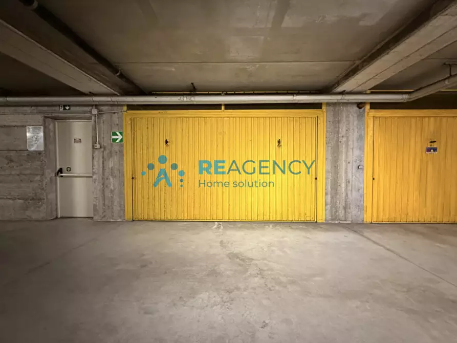 Immagine 30 di Appartamento in vendita  a Creazzo