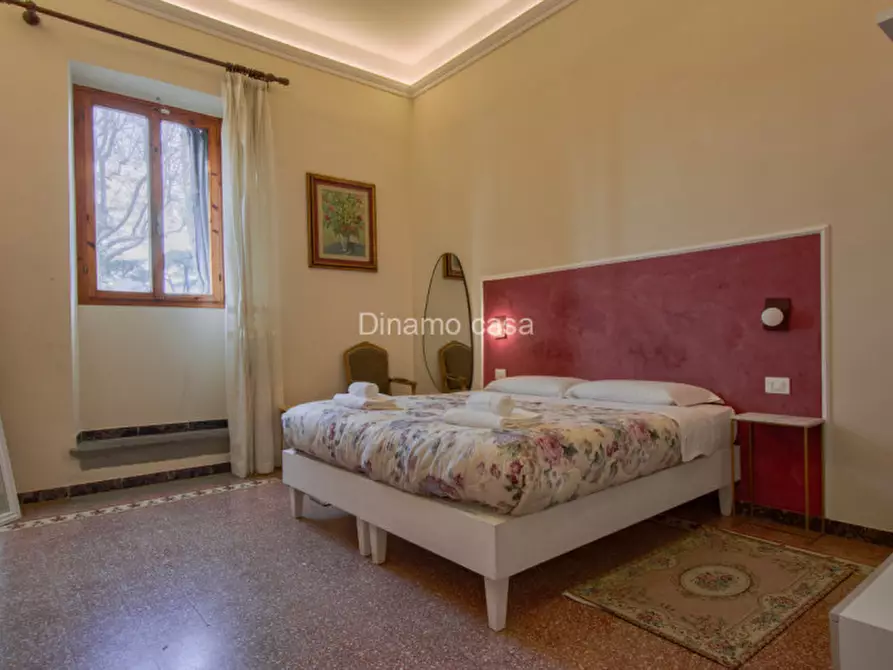 Immagine 7 di Appartamento in vendita  a Firenze