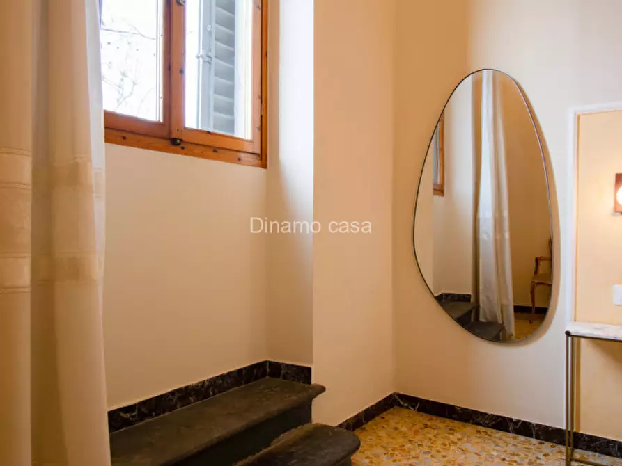 Immagine 8 di Appartamento in vendita  a Firenze