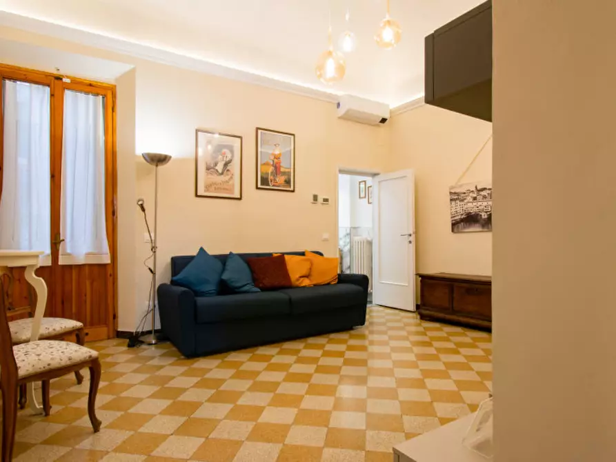 Immagine 13 di Appartamento in vendita  a Firenze