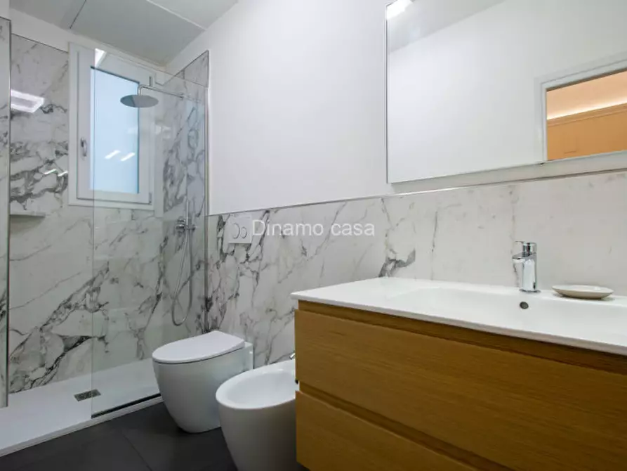 Immagine 15 di Appartamento in vendita  a Firenze