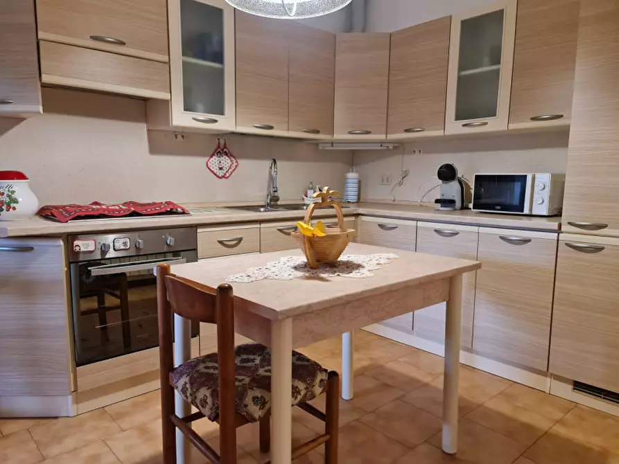 Immagine 2 di Casa bifamiliare in vendita  a Lendinara