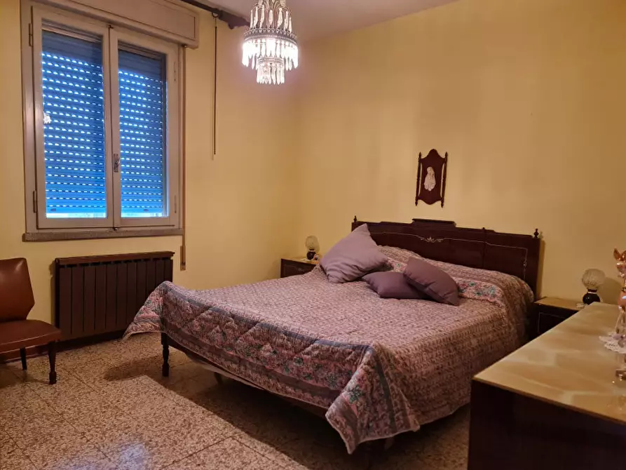 Immagine 3 di Casa bifamiliare in vendita  a Lendinara