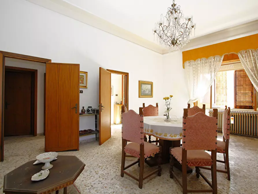 Immagine 1 di Casa indipendente in vendita  in Via Milano a Parabita