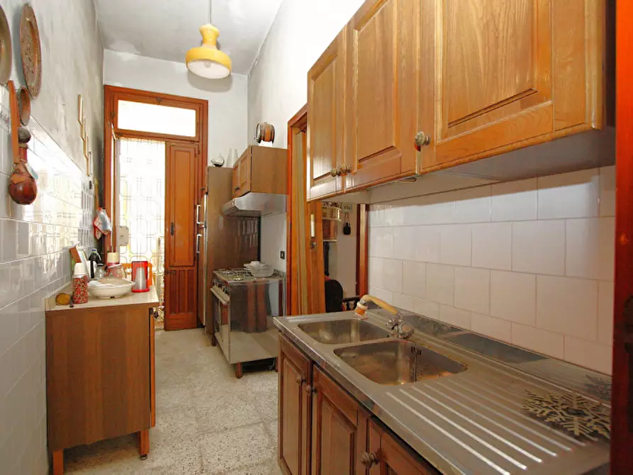 Immagine 9 di Casa indipendente in vendita  in Via Milano a Parabita