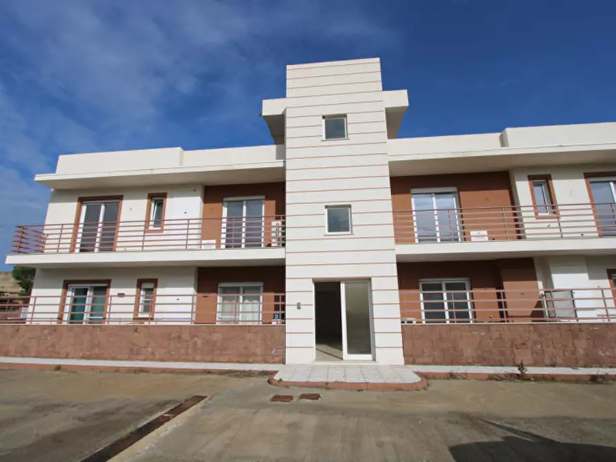 Immagine 1 di Appartamento in vendita  a Saponara