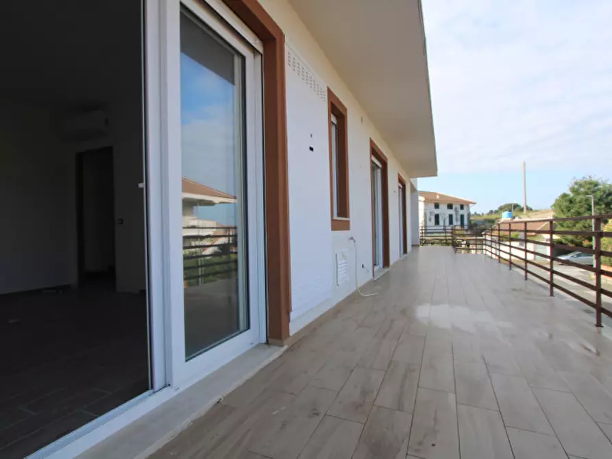 Immagine 11 di Appartamento in vendita  a Saponara