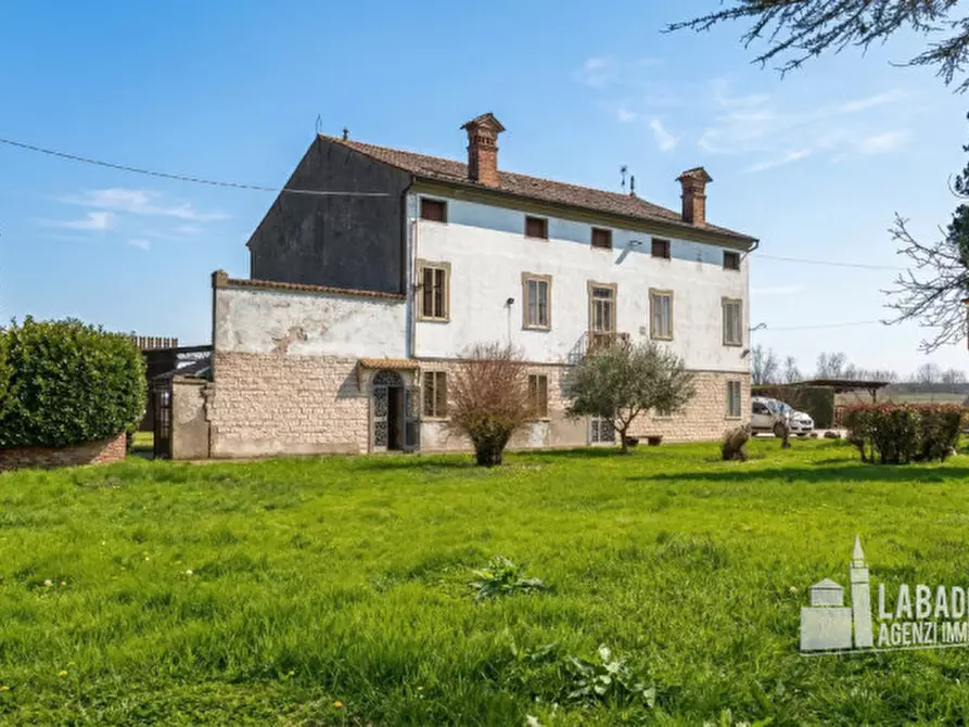 Immagine 6 di Villa in vendita  in Via Este 4 a Masi