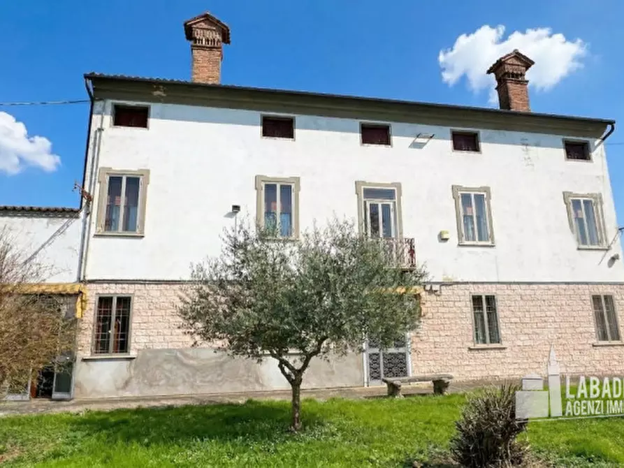 Immagine 17 di Villa in vendita  in Via Este 4 a Masi
