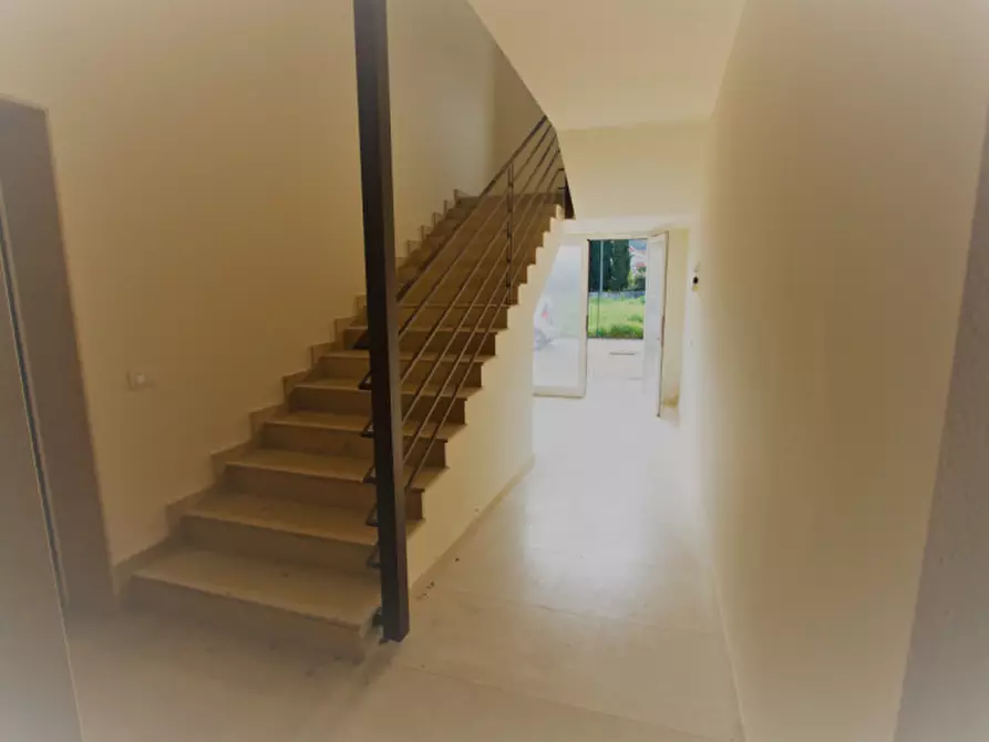 Immagine 5 di Appartamento in vendita  a Saponara