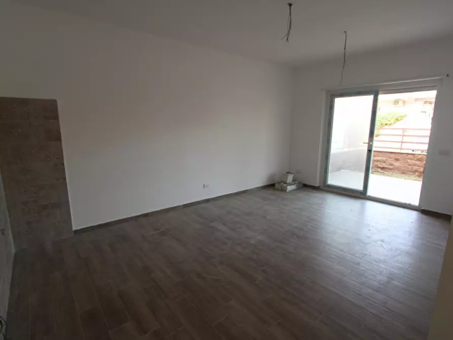 Immagine 6 di Appartamento in vendita  a Saponara