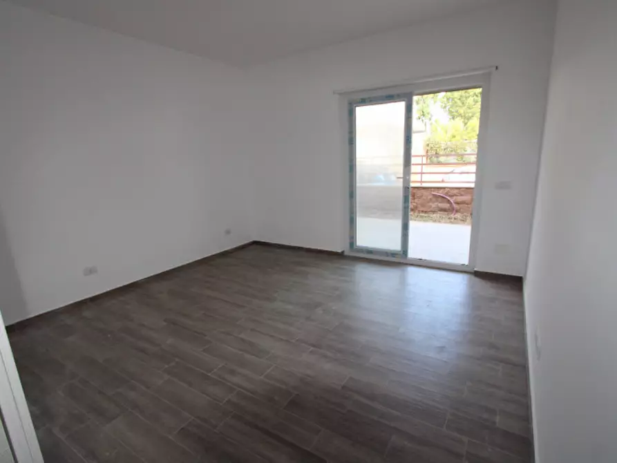 Immagine 9 di Appartamento in vendita  a Saponara