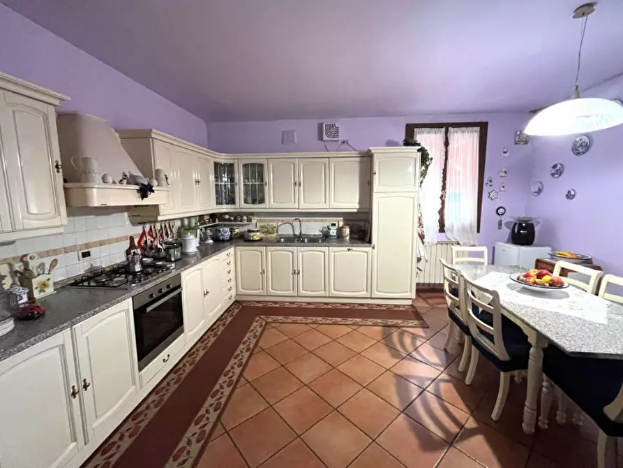 Immagine 4 di Villa in vendita  a Pontecchio Polesine