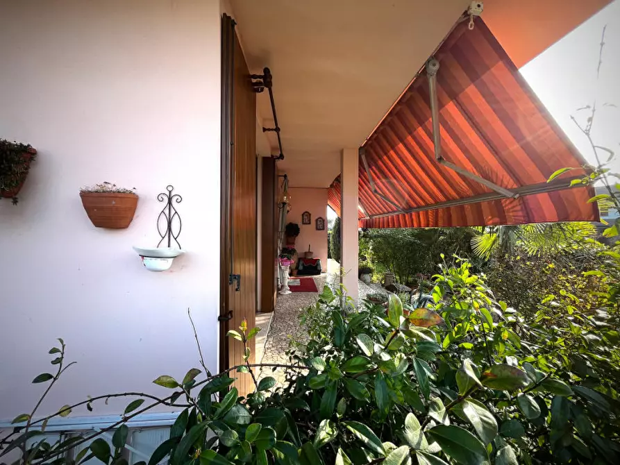 Immagine 29 di Villa in vendita  a Pontecchio Polesine