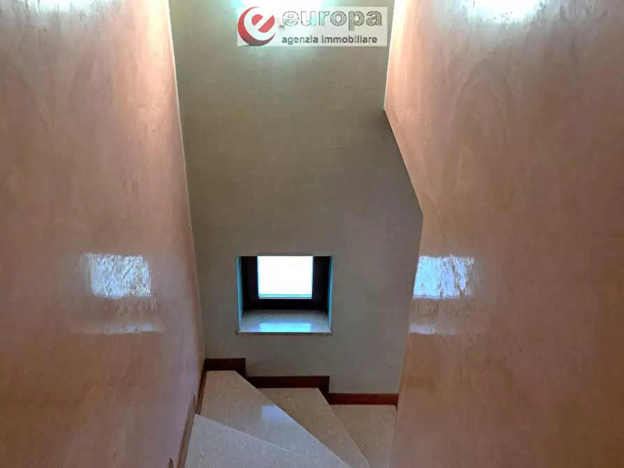 Immagine 30 di Villa in vendita  in viale Europa a Monticello Conte Otto