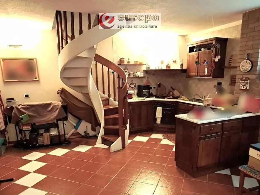 Immagine 35 di Villa in vendita  in viale Europa a Monticello Conte Otto