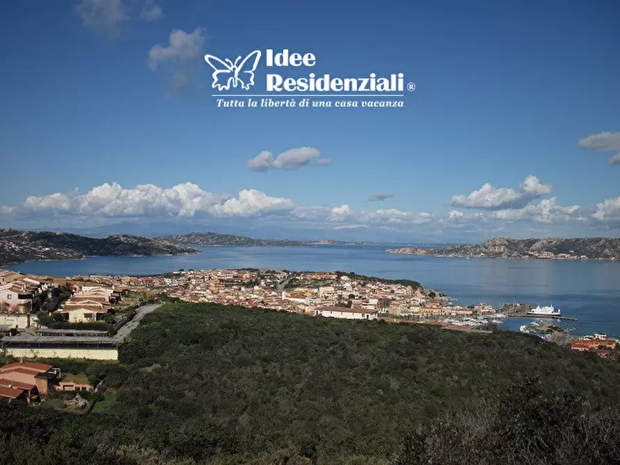 Immagine 28 di Appartamento in vendita  in via del mirto a Palau