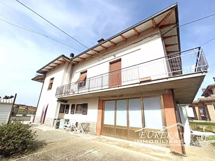 Immagine 2 di Casa indipendente in vendita  in Via del Giglio a Castiglione Del Lago