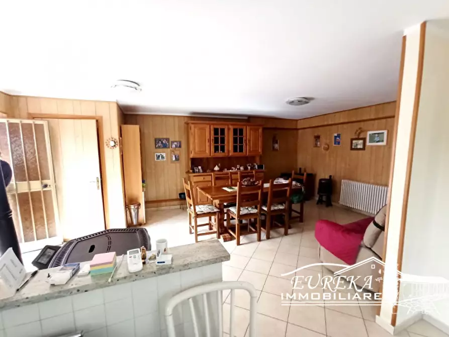 Immagine 7 di Casa indipendente in vendita  in Via del Giglio a Castiglione Del Lago