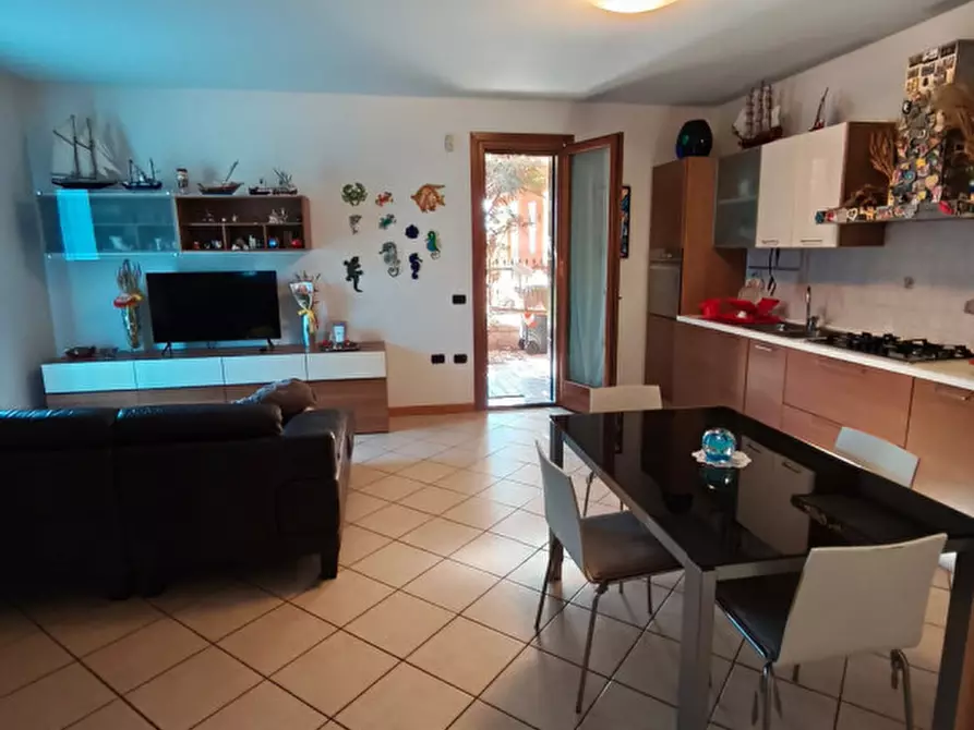 Immagine 5 di Casa quadrifamiliare in vendita  a Albignasego