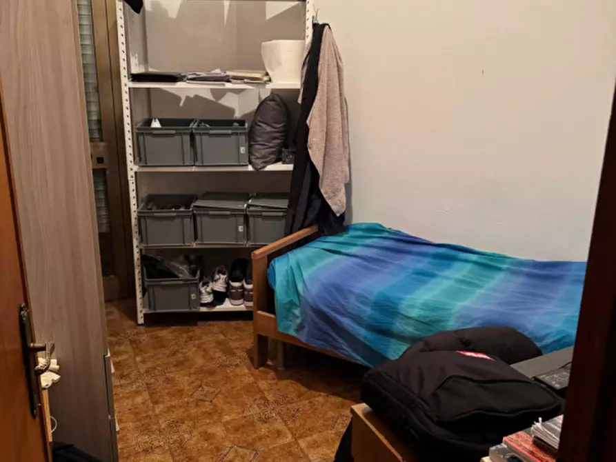 Immagine 1 di Camera in affitto  in via ruggero torelli a Perugia