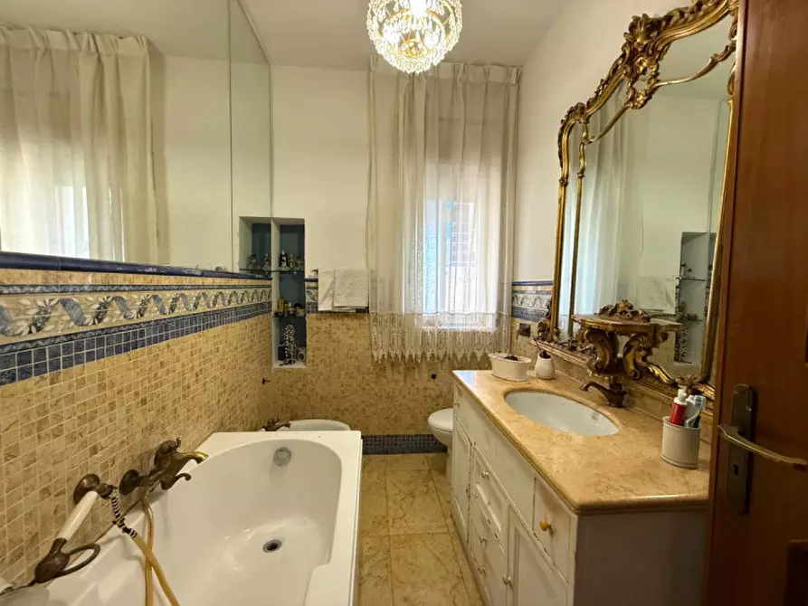 Immagine 22 di Appartamento in vendita  in Via Sampolo 57 a Palermo