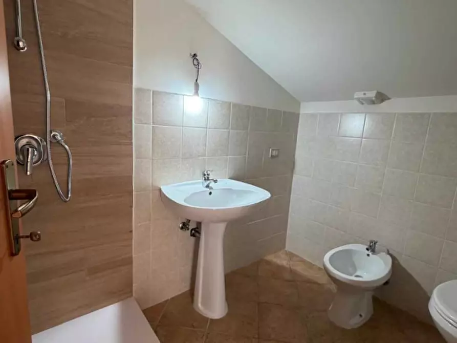 Immagine 18 di Appartamento in affitto  in via frascati 193 a Rocca Di Papa