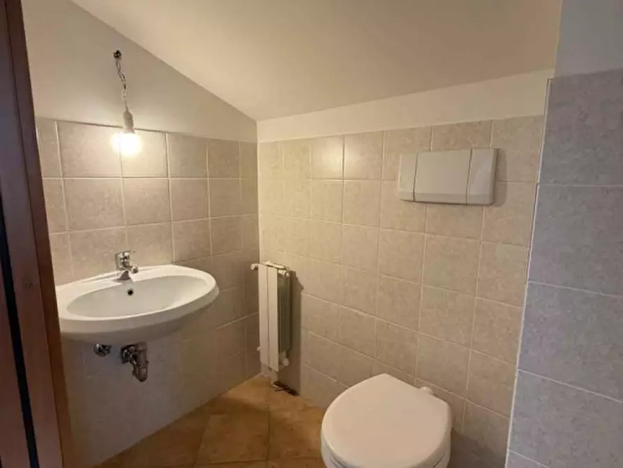 Immagine 22 di Appartamento in affitto  in via frascati 193 a Rocca Di Papa