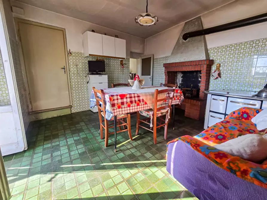 Immagine 7 di Casa indipendente in vendita  in Ca' di Stefano a Frontino