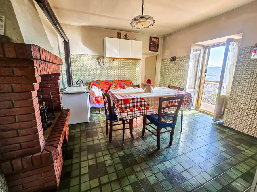 Immagine 9 di Casa indipendente in vendita  in Ca' di Stefano a Frontino