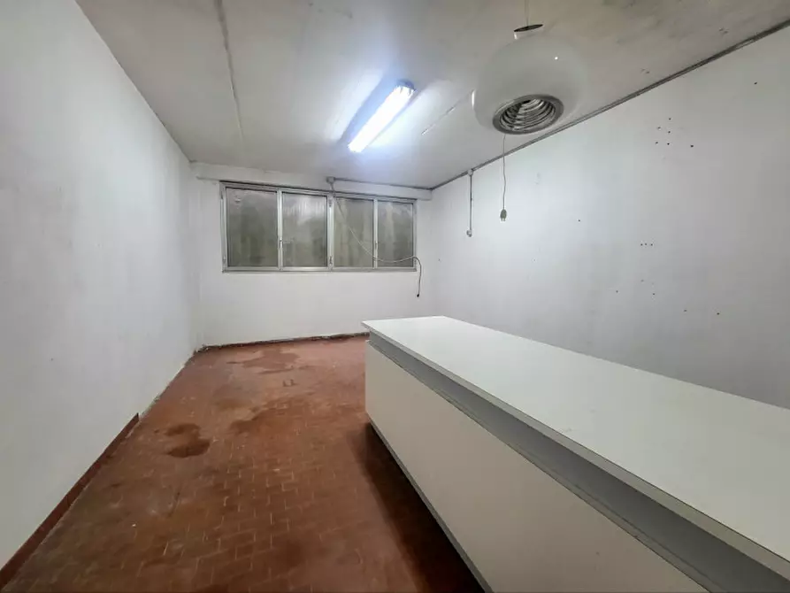 Immagine 3 di Garage in vendita  in Via Serafino Calindri a San Lazzaro Di Savena