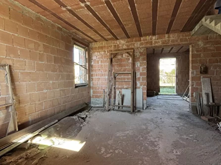 Immagine 14 di Villetta a schiera in vendita  in SP33 53 a Sissa Trecasali