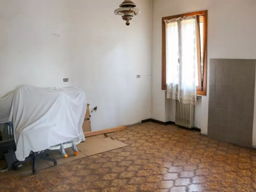 Immagine 4 di Casa bifamiliare in vendita  in Via Bagno a Cinto Euganeo