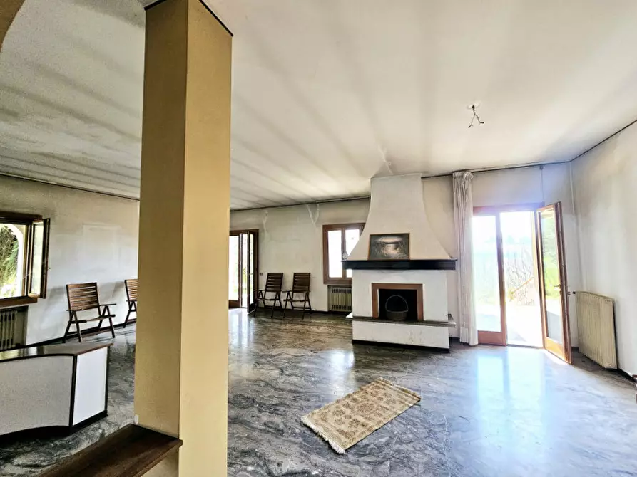Immagine 4 di Casa bifamiliare in vendita  in Via Bagno a Cinto Euganeo
